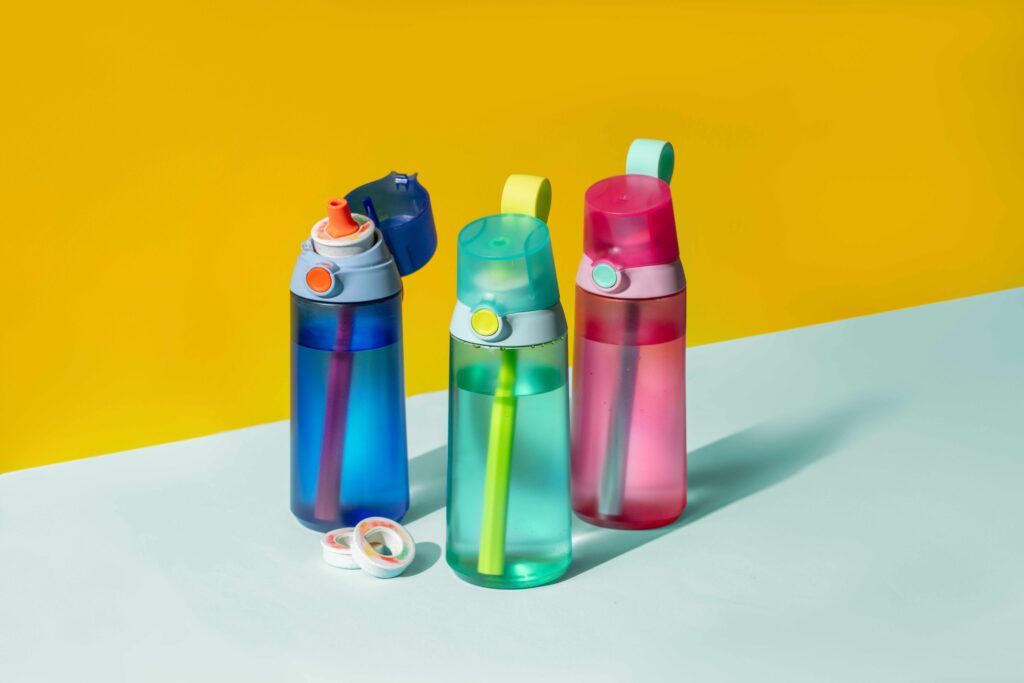 Flavored Water durch Flasche