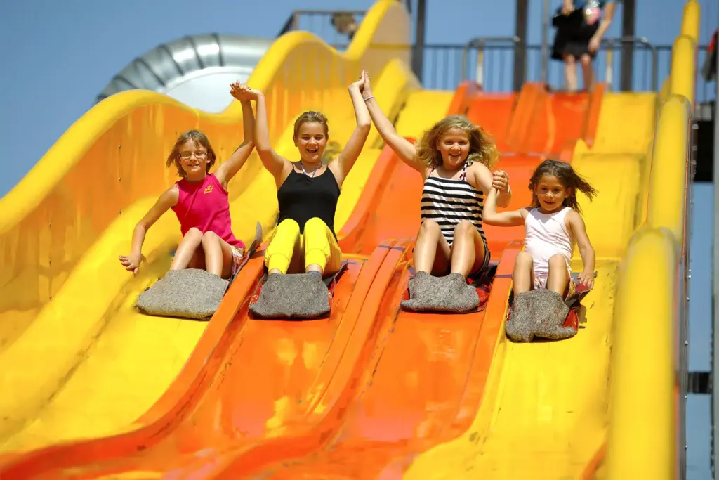 Familienausflüge können auch zum Allgäu Skyline Park gehen. 