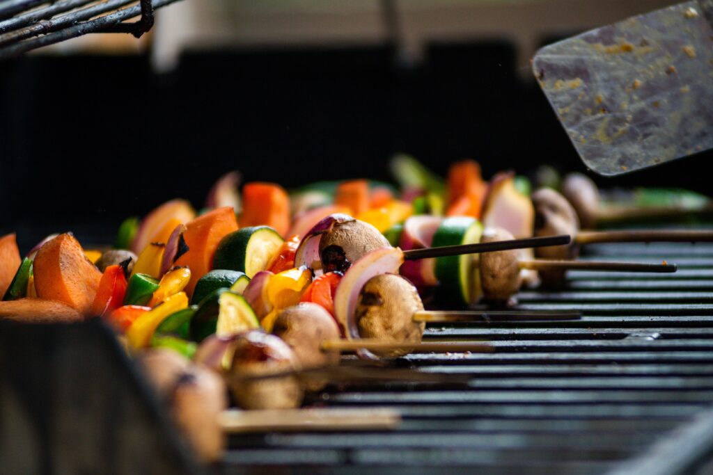 Für Sommergerichte sind Grillspieße super